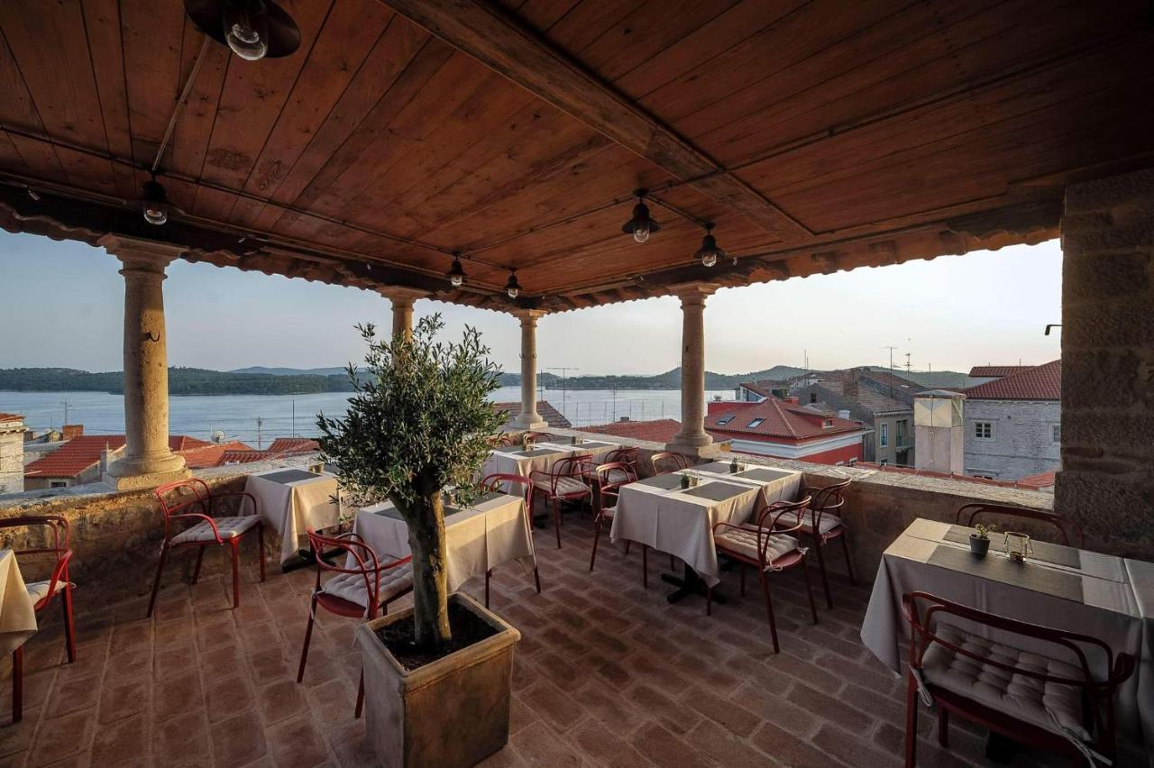 V Apartment Šibenik Kültér fotó