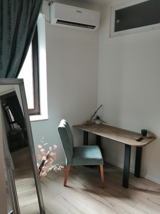 V Apartment Šibenik Kültér fotó
