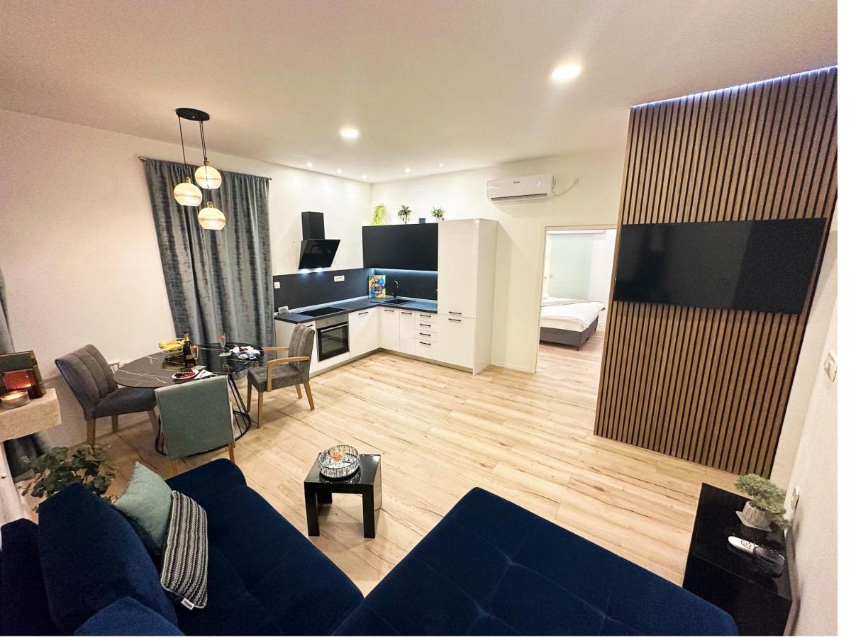 V Apartment Šibenik Kültér fotó