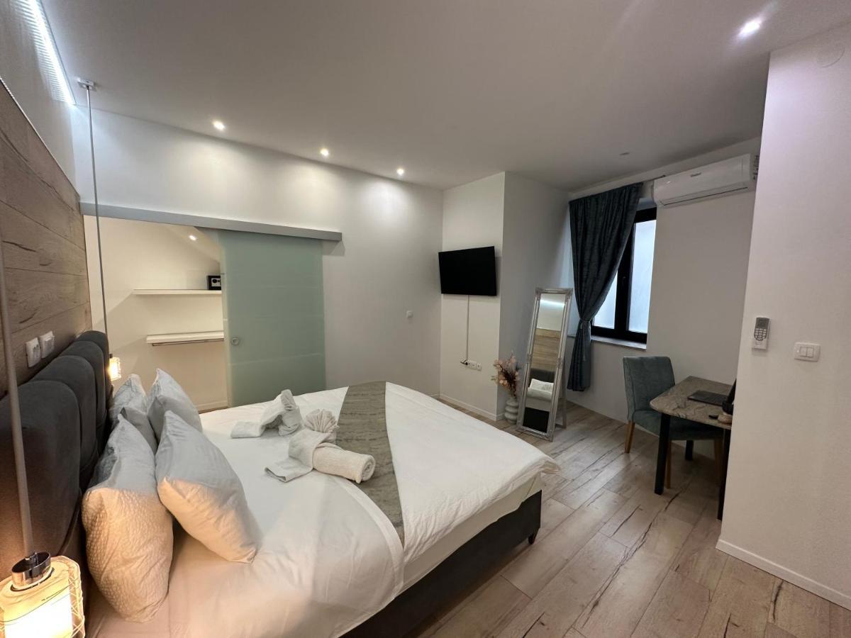 V Apartment Šibenik Kültér fotó